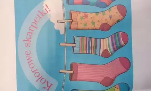 Zdjęcie do Dzień kolorowych skarpetek w klasie 1A