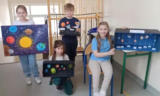 Zdjęcie do Klasowy konkurs &bdquo;Kosmos&rdquo;