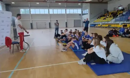 Zdjęcie do Wielka Olimpijska Lekcja Wychowania Fizycznego